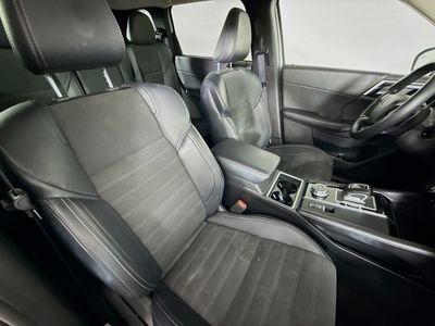 2024 Mitsubishi Outlander - Photo 32
