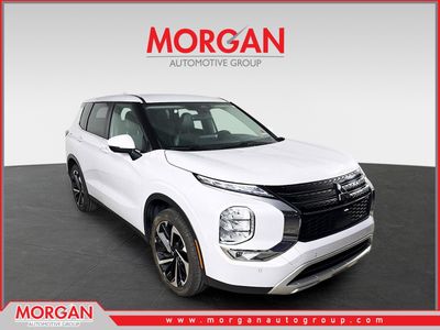 2024 Mitsubishi Outlander - Photo 1