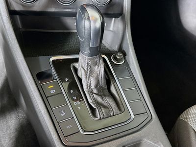 2019 Volkswagen Jetta - Photo 16