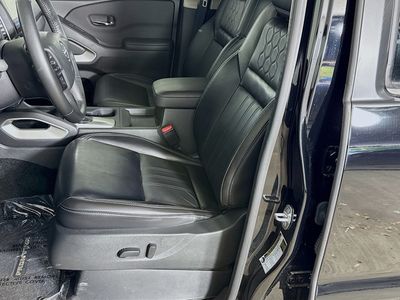 2024 Nissan Frontier - Photo 19