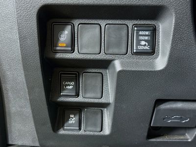 2024 Nissan Frontier - Photo 8