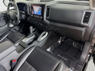 2024 Nissan Frontier - Photo 33
