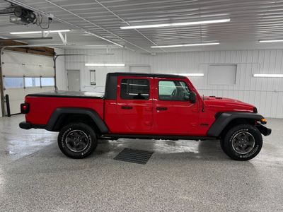 2020 Jeep Gladiator — detail view