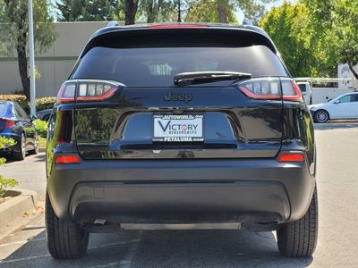 2021 Jeep Cherokee — detail view