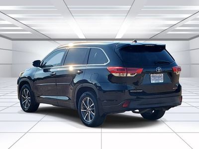 2019 Toyota Highlander — rear three-quarter view