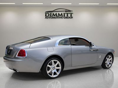 2016 Rolls-Royce Wraith — side profile view