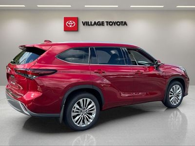 2026 Toyota Highlander — detail view