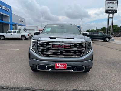 2025 GMC Sierra 1500 — interior view