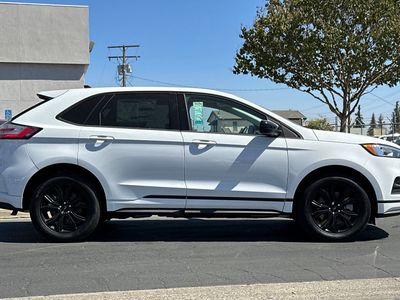 2024 Ford Edge — rear three-quarter view