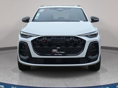 2025 Audi SQ5 - Photo 2