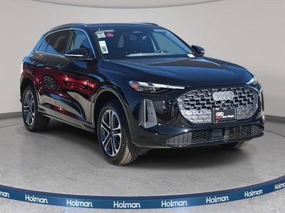 2025 Audi Q5 Premium TFSIÂ quattroÂ S tronicÂ — front three-quarter view
