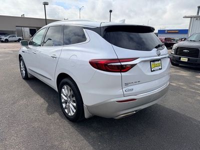 2020 Buick Enclave — detail view