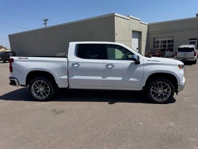 2025 Chevrolet Silverado 1500 — side profile view