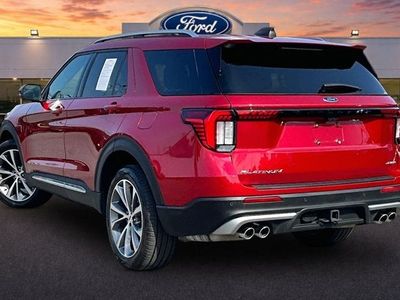 2025 Ford Explorer — side profile view