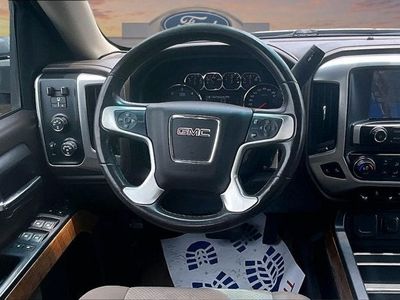 2015 GMC Sierra 1500 — detail view