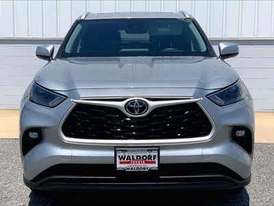 2025 Toyota Highlander — rear three-quarter view