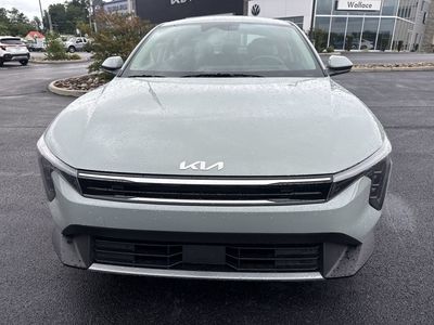 2025 Kia K4 — side profile view