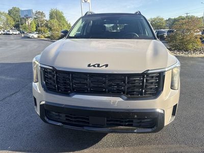 2026 Kia Sorento — side profile view