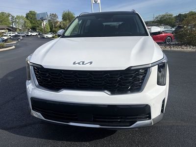 2026 Kia Sorento — side profile view