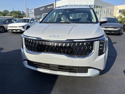 2026 Kia Carnival — side profile view