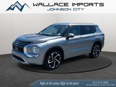 2024 Mitsubishi Outlander — side profile view