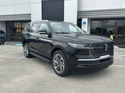 2026 Lincoln Navigator — detail view