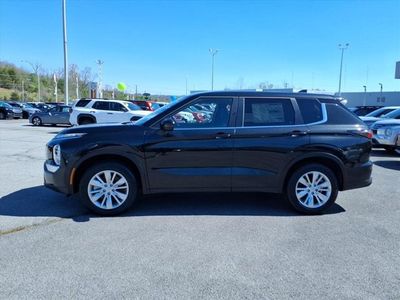 2026 Mitsubishi Outlander — side profile view