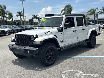 2022 Jeep Gladiator — side profile view
