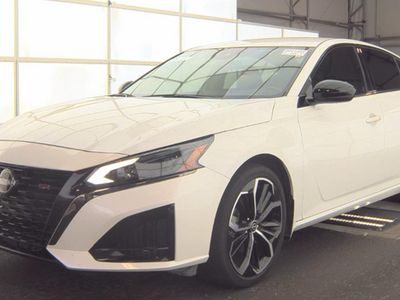 2024 Nissan Altima — side profile view