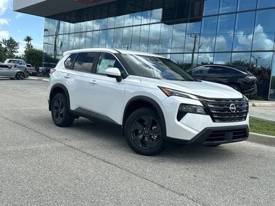2026 Nissan Rogue — side profile view