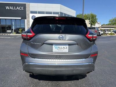 2019 Nissan Murano — detail view
