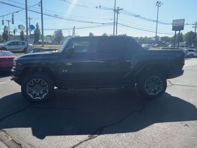 2026 GMC HUMMER EV Pickup — detail view