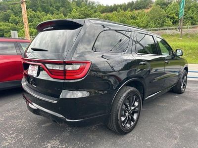 2025 Dodge Durango — side profile view