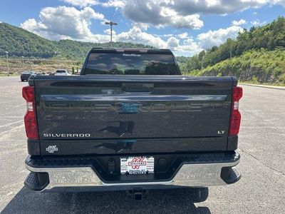 2022 Chevrolet Silverado 1500 — side profile view