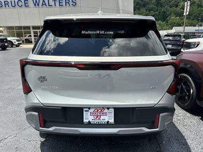 2027 Kia Seltos — rear three-quarter view