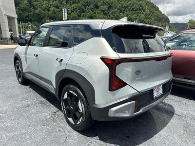 2027 Kia Seltos — detail view