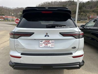 2026 Mitsubishi Outlander — rear three-quarter view