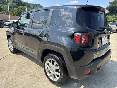 2023 Jeep Renegade — detail view