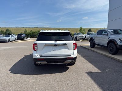 2020 Ford Explorer — detail view