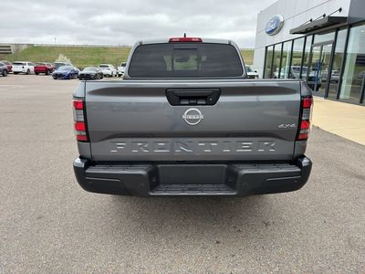 2026 Nissan Frontier — detail view