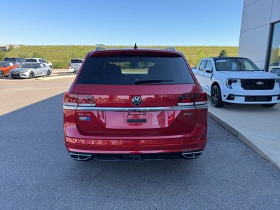 2021 Volkswagen Atlas — detail view