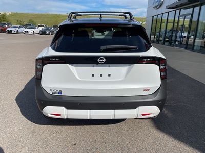 2026 Nissan Kicks — detail view