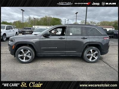 2026 Jeep Grand Cherokee — side profile view