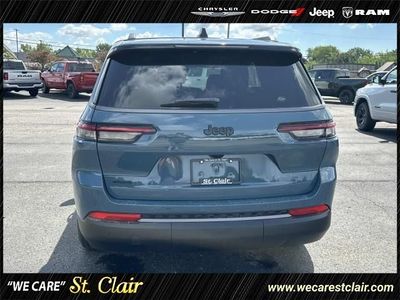 2026 Jeep Grand Cherokee — interior view