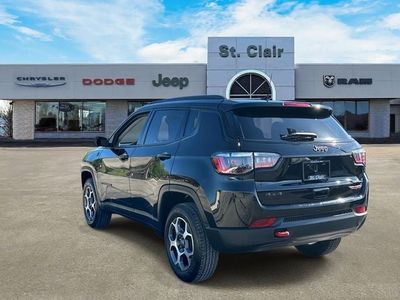 2022 Jeep Compass — detail view