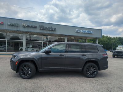 2026 Jeep Grand Cherokee — side profile view