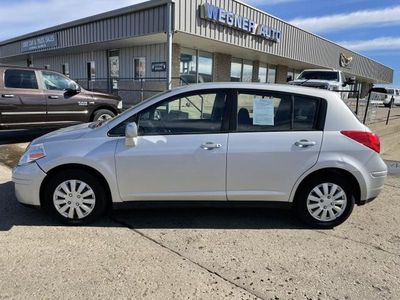 2011 Nissan Versa — side profile view