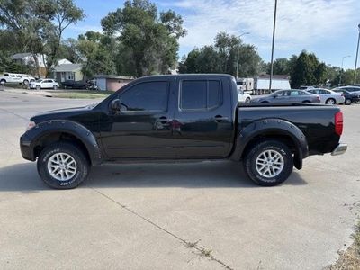 2019 Nissan Frontier — side profile view