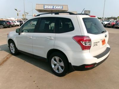 2015 Subaru Forester — rear three-quarter view