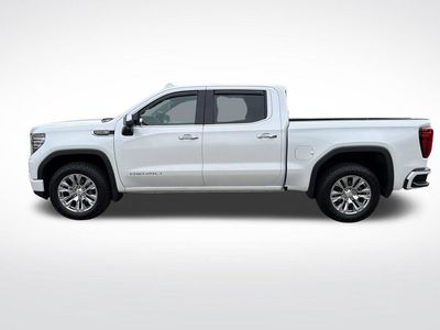 2025 GMC Sierra 1500 — side profile view